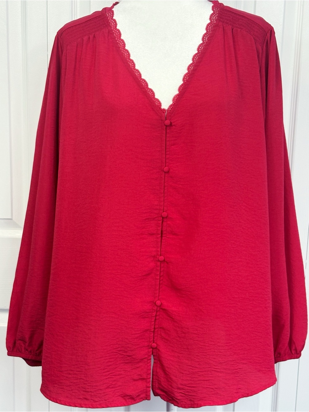 NWT Maurices Raspberry Red Lace Trim V-Neck Long Sleeve Button Up Blouse 2X